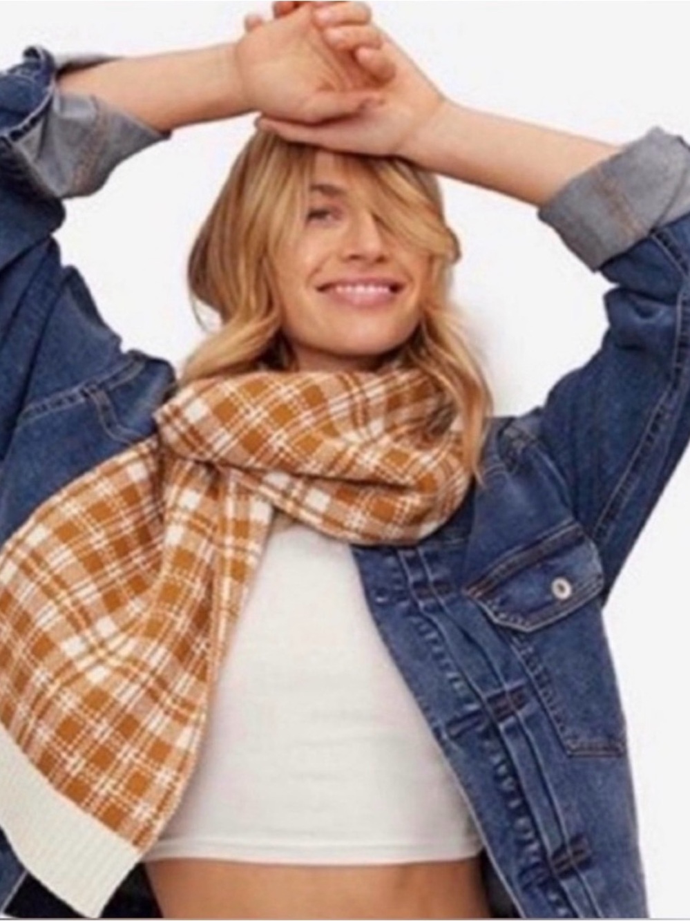 NWT Timberland Gold and Cream Knit Scarf